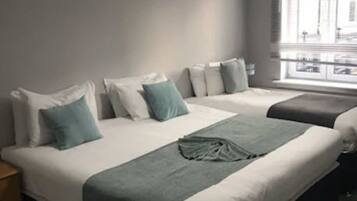 Căn hộ, 4 phòng ngủ (sleeping 8 ) | Bàn ủi/dụng cụ ủi quần áo, nôi (giường cho trẻ sơ sinh) miễn phí