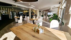 Gambar tidak terklasifikasi, 5 dari 70, tombol