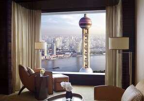 Pearl Tower View Suite | View from room - The Ritz-Carlton Shanghai, Pudong (Shanghai)