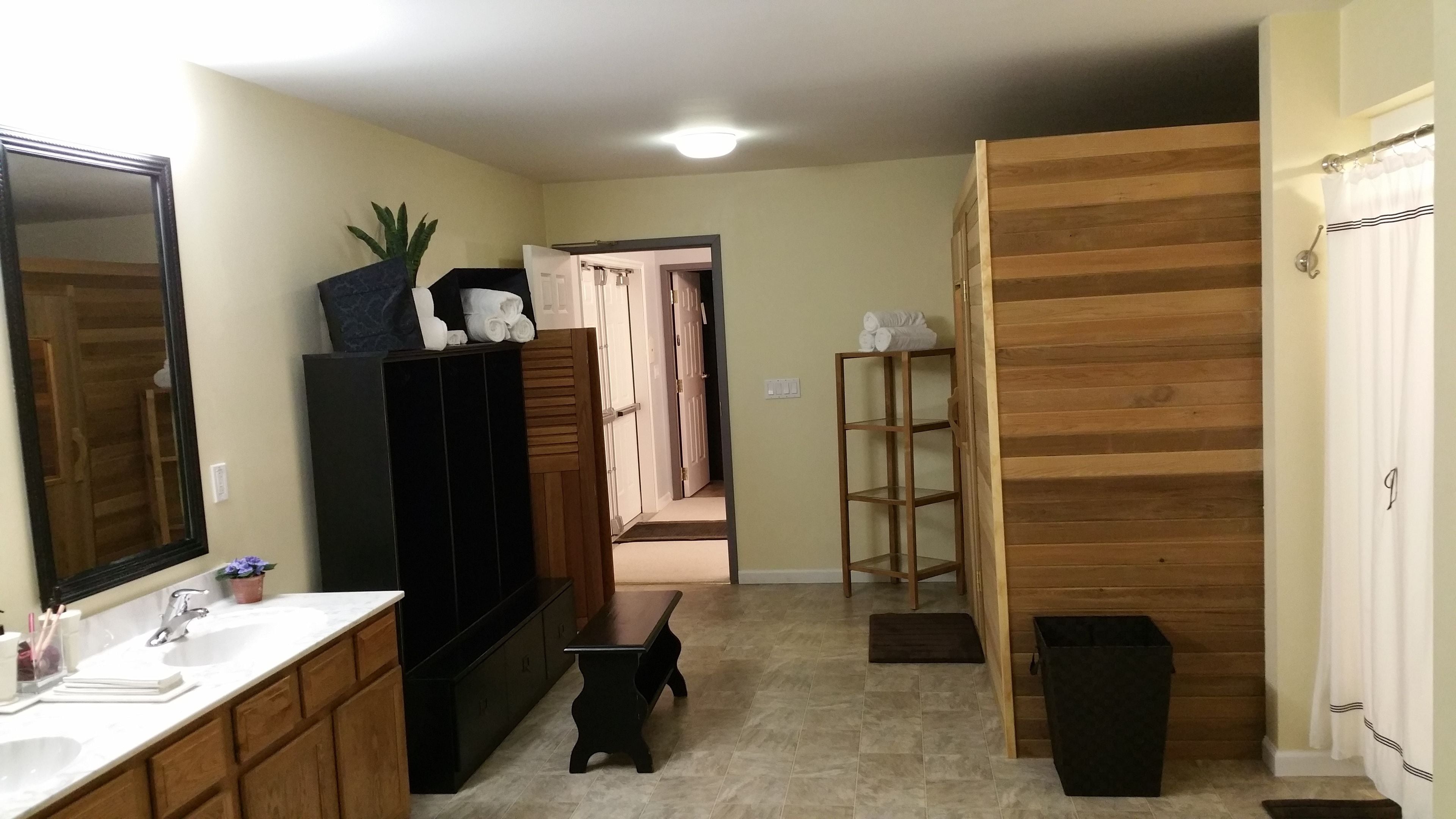 shower, free toiletries, hair dryer, towels