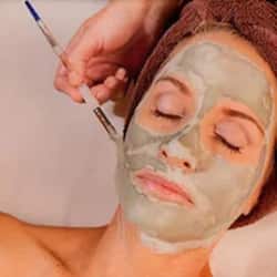 Sauna, steam room, aromatherapy, hot stone massages