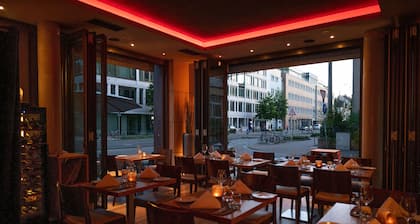 Qube Hotel Bergheim