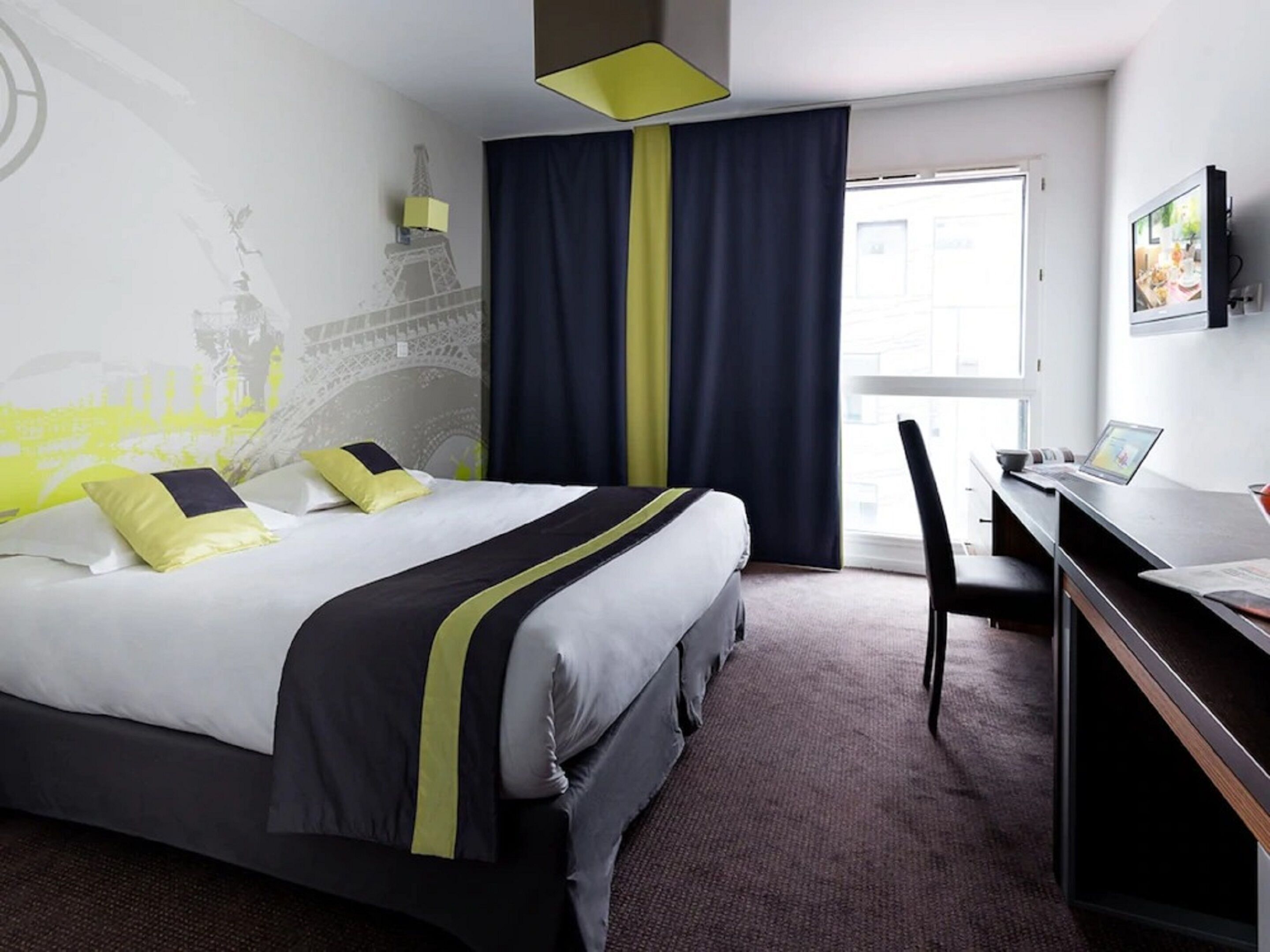 Desk, blackout drapes, iron/ironing board, free WiFi