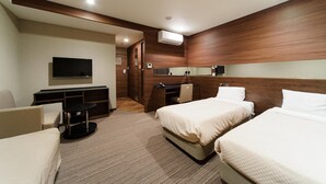 Triple Room, Smoking (23 Square meter) | Desk, blackout drapes, WiFi (free) - Osaka Fujiya (Osaka)