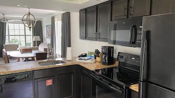 Condo, 1 habitación | Minibar, wifi gratis y ropa de cama