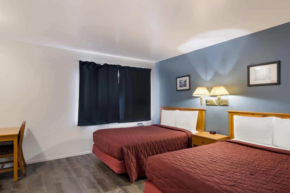 Standard Room, 2 Double Beds, Non Smoking | Egyptian cotton sheets, premium bedding, desk, laptop workspace