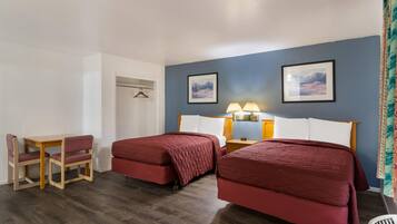 Standard Room, 2 Double Beds, Non Smoking (2 burner cooktop) | Egyptian cotton sheets, premium bedding, desk, laptop workspace