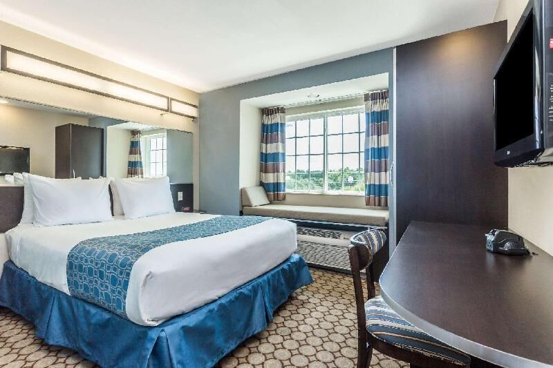 In-room safe, desk, iron/ironing board, free cribs/infant beds