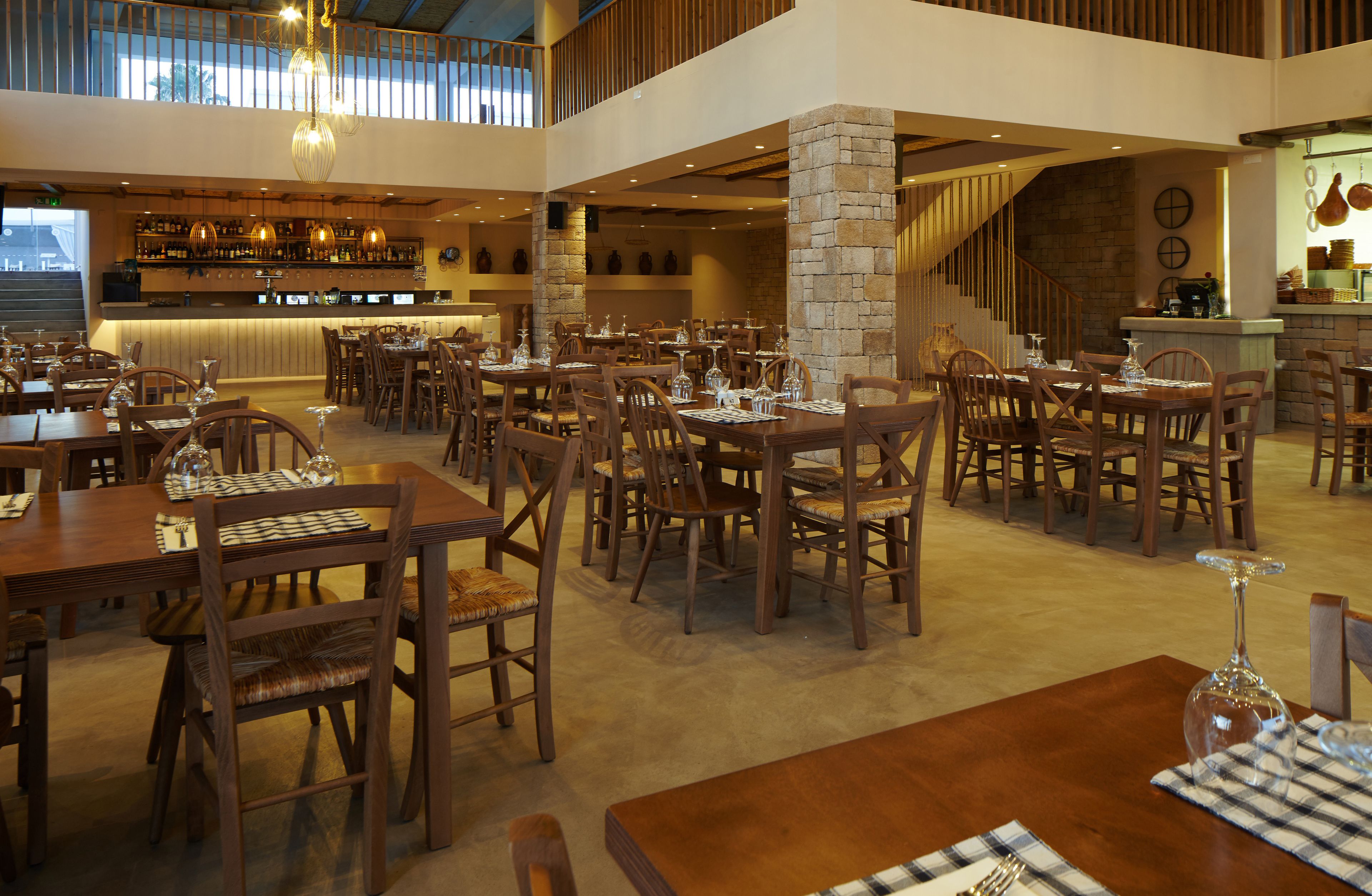 Foto - Melpo Antia Hotel & Suites