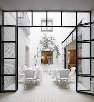 Sala de estar en el lobby