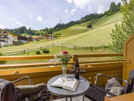 Quarto casal conforto, sacada, vista para a montanha (Sonnenstrahl) | Terraço/pátio