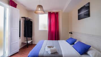 Surmatelas, coffres-forts dans les chambres, Wi-Fi gratuit