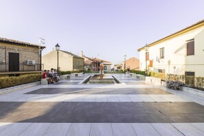 Courtyard - Locanda del Vecchio Borgo (Vacri)