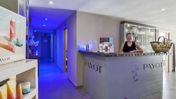 Espace de soins pour les couples, bain à remous, hammam, hammam