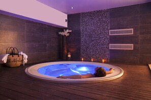 Couples treatment rooms, hot tub, steam room, Turkish bath - Hôtel Le Neptune (Propriano)