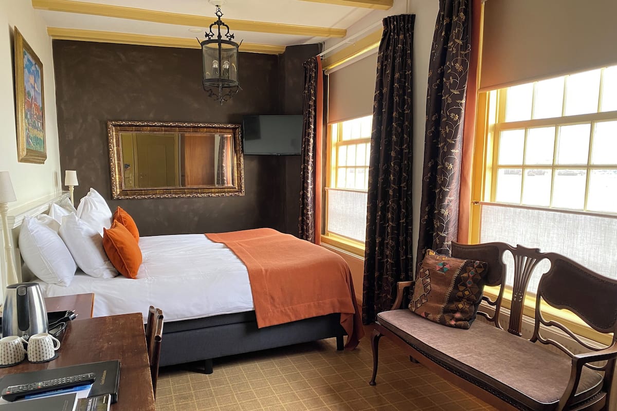 1 habitación, ropa de cama de alta calidad y colchones con pillow-top