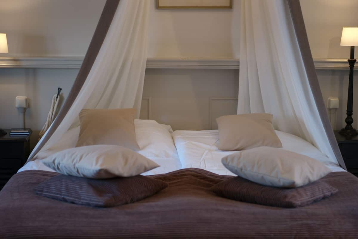 1 habitación, ropa de cama de alta calidad y colchones con pillow-top