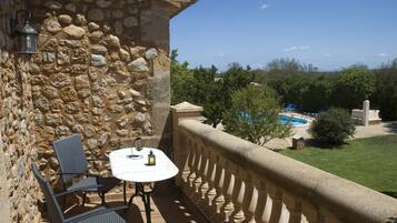 Superior tweepersoonskamer | Terras