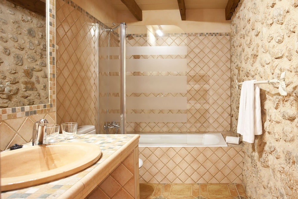 Agroturismo Es Quatre Cantons by null