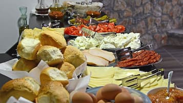 Desayuno buffet incluido todos los días