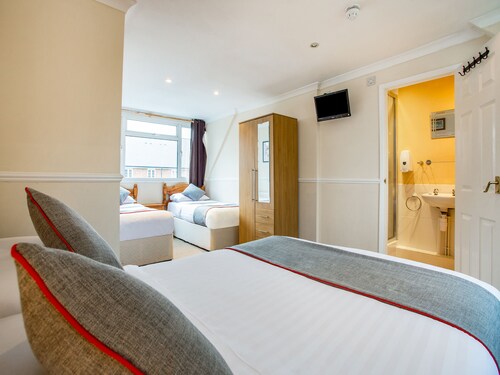 Flexistay Ambers Gatwick Aparthotel