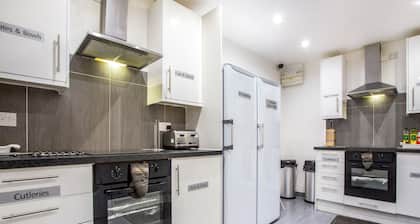 Flexistay Ambers Gatwick Aparthotel