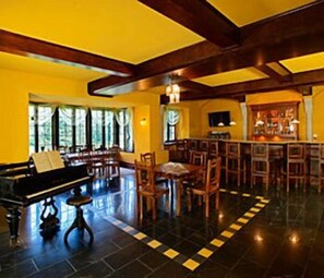 Bar (on property) - Zamek na Skale (Ladek-Zdroj)