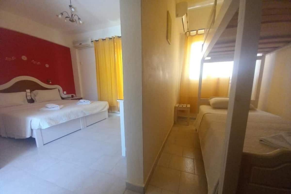 Perhehuone, merinäköala | Egyptinpuuvillaiset lakanat, tallelokero huoneessa, äänieristys