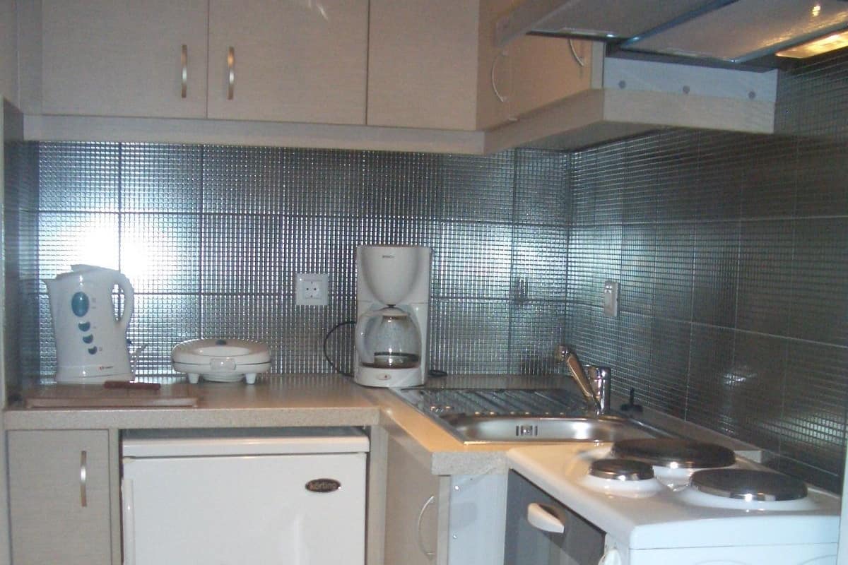 Camera Standard | Cucina privata | Frigorifero, macchina per tè/caffè, bollitore elettrico