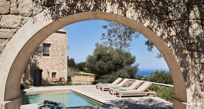 Kapsaliana Village Hotel