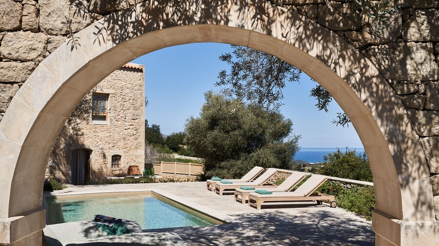 Kapsaliana Village Hotel