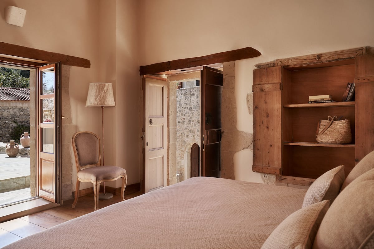 Classic double Terrace | Pillowtop beds, minibar, in-room safe, individually decorated