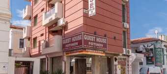 Guest House Fotinov