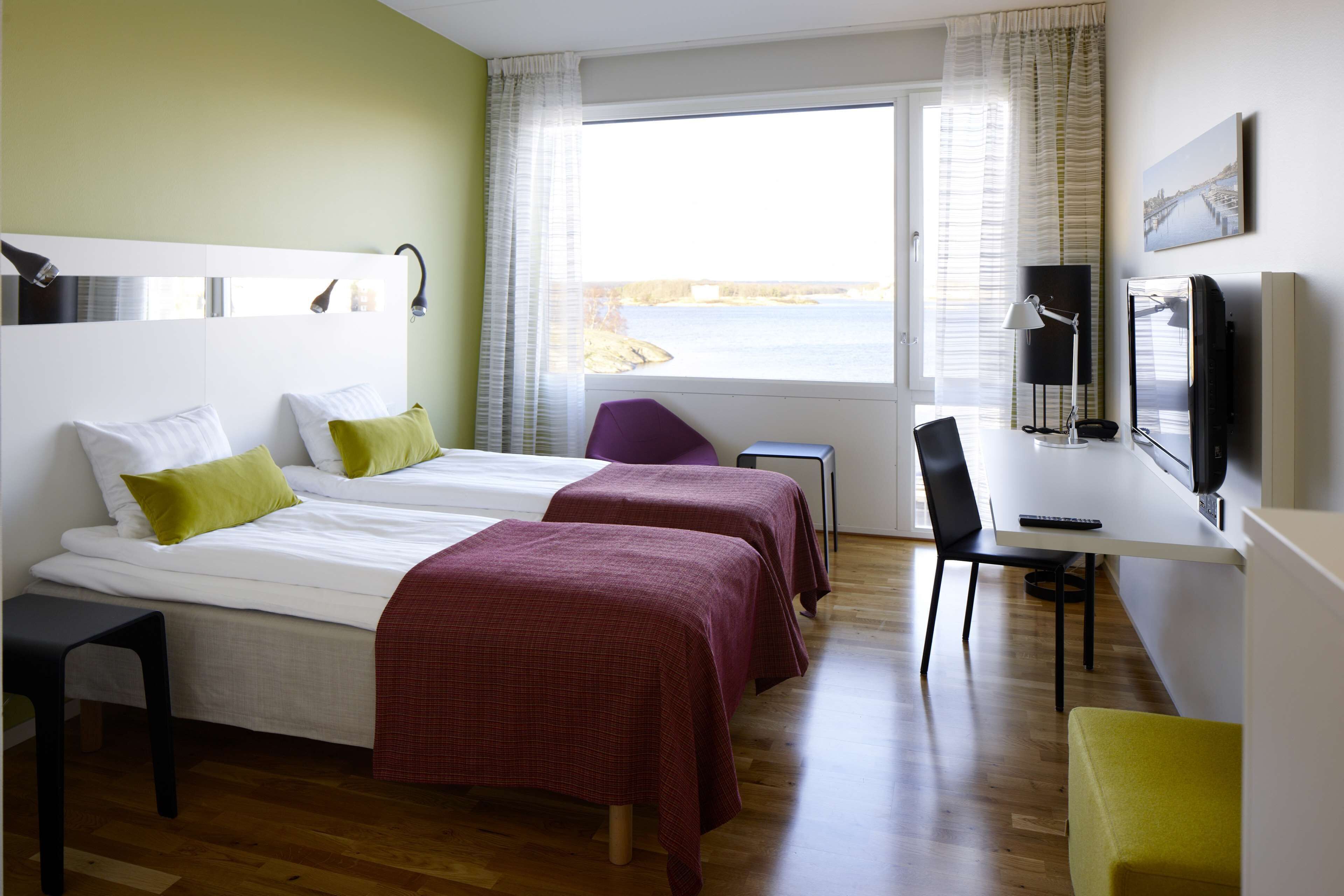 In-room safe, iron/ironing board, free cots/infant beds, rollaway beds