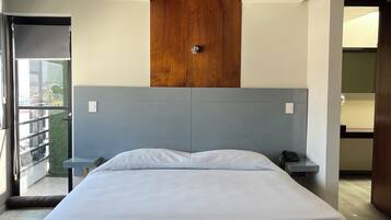 Suite (1 kin) | Caja de seguridad en la habitación y escritorio
