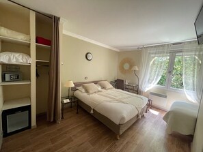 Literie de qualité supérieure, minibar, coffres-forts dans les chambres