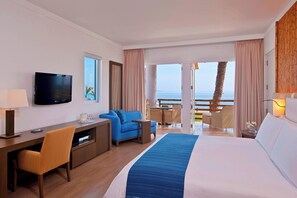Premium bedding, down duvets, pillow-top beds, minibar - Hotel Paracas, a Luxury Collection Resort, Paracas (Paracas)