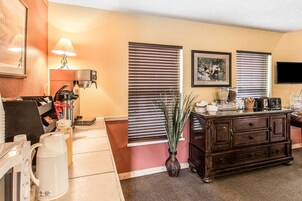 Desayuno continental incluido todos los días 