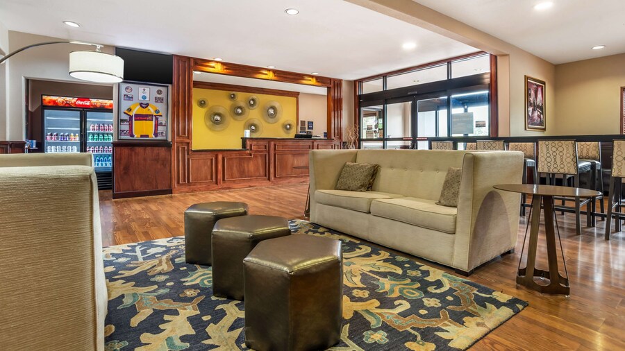 贝斯特韦斯特普拉斯圆环酒店