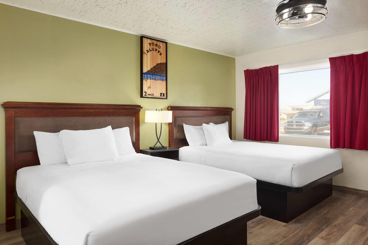 Room, 2 Queen Beds, Non Smoking | Desk