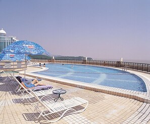 Outdoor pool - Harbourview Hotel & Resort (Zhuhai)