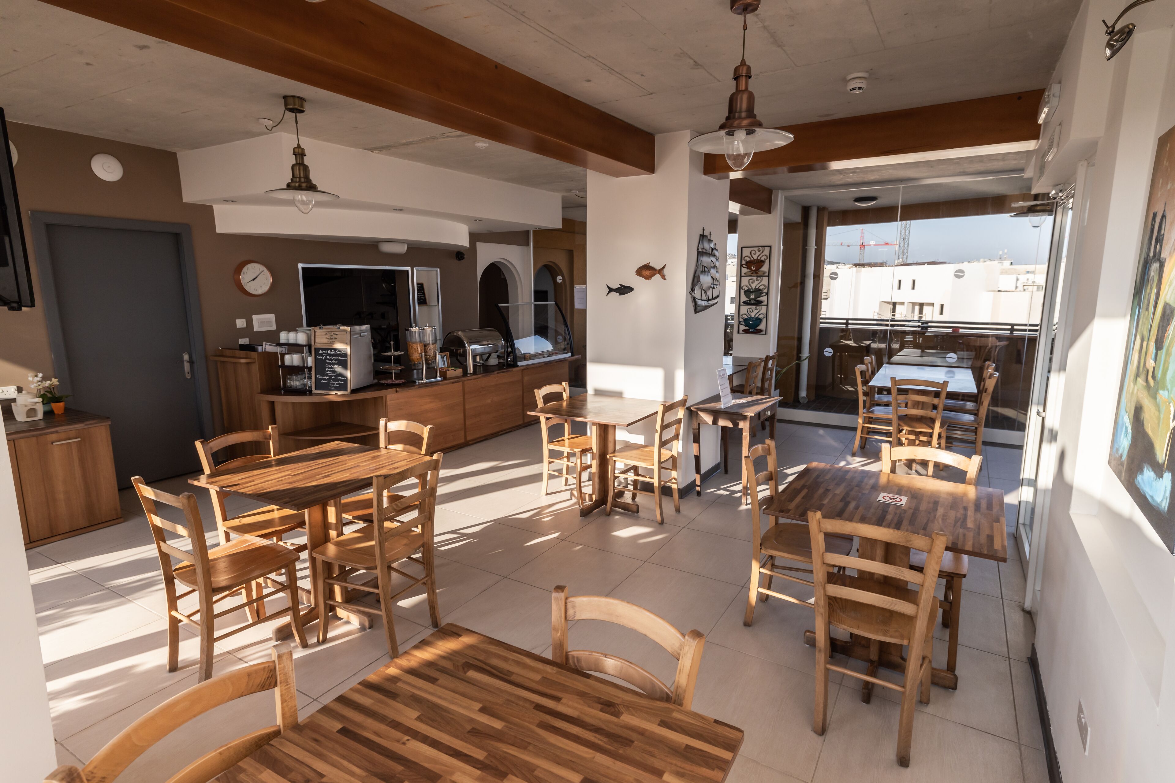 daily english breakfast for a fee