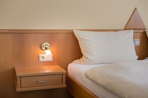 Desk, cots/infant beds, rollaway beds, free WiFi - Gasthof "Zur Linde" (Kuenzell)