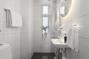 Hair dryer, heated floors, towels, soap