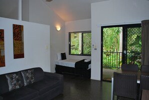 Deluxe Apartment, 1 Bedroom | Premium bedding, bed sheets - Hidden Valley Holiday Park (Berrimah)