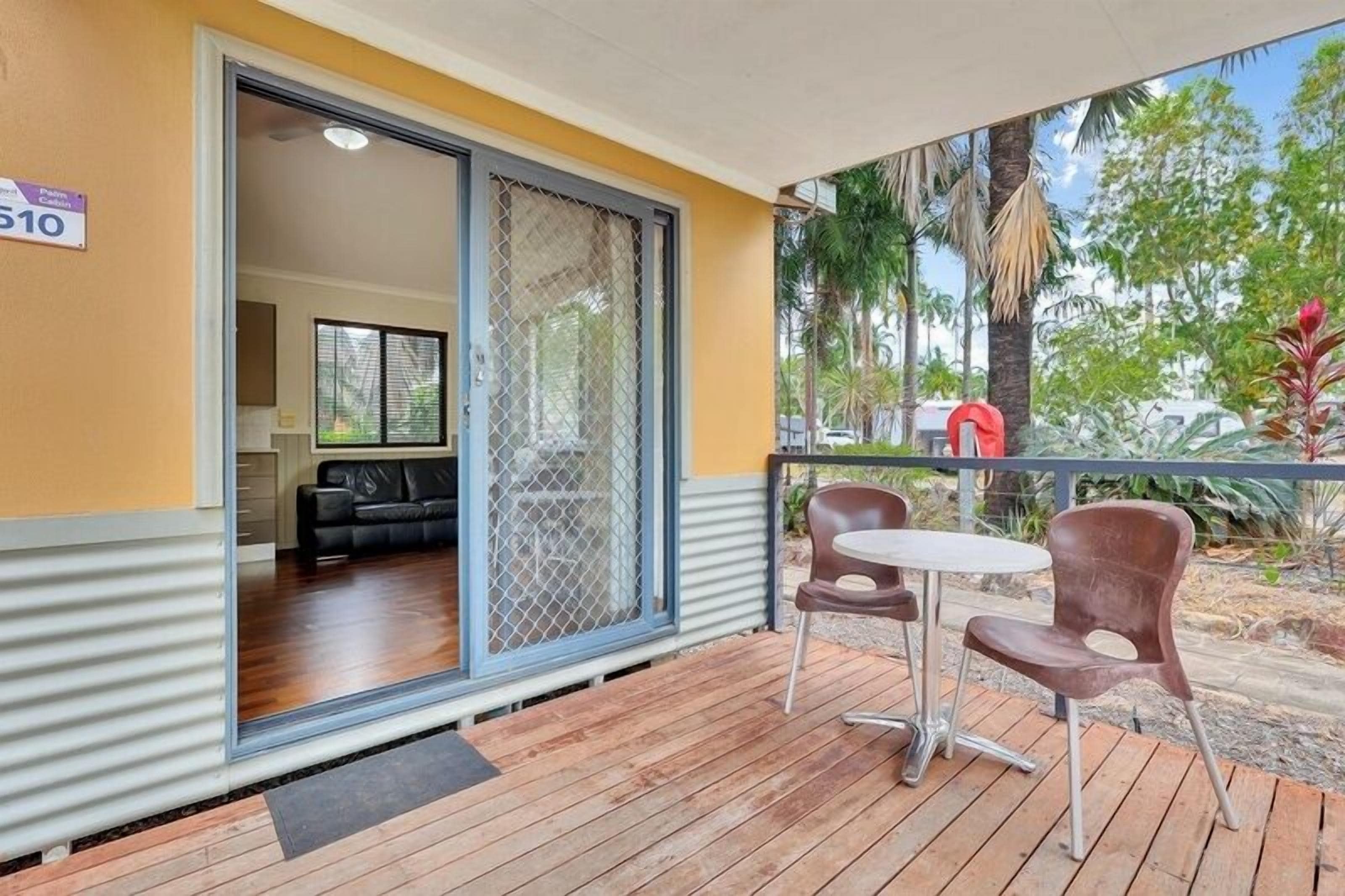 Cabin, 1 Queen Bed (Palm) | Terrace/patio