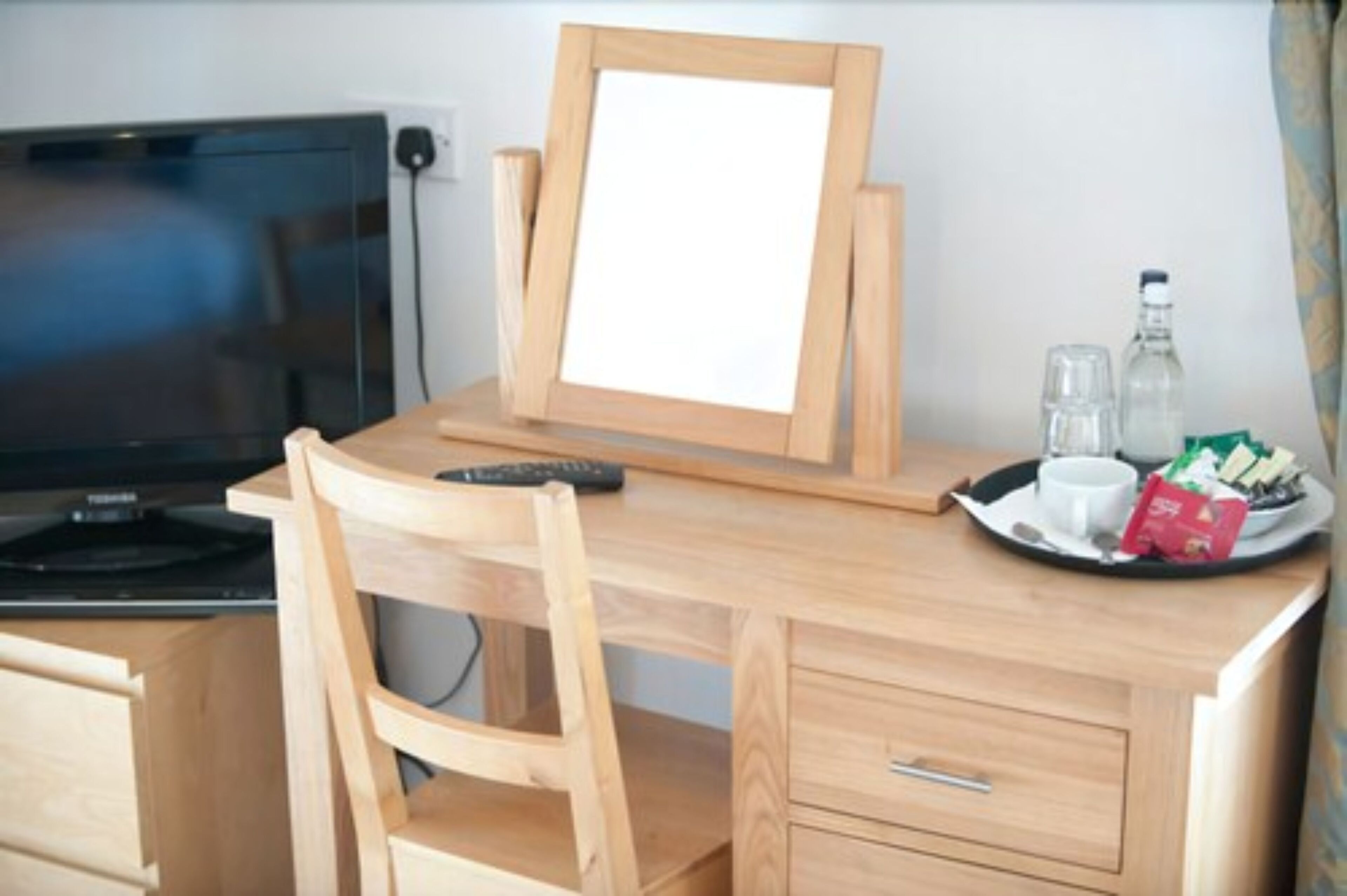 in-room business centre