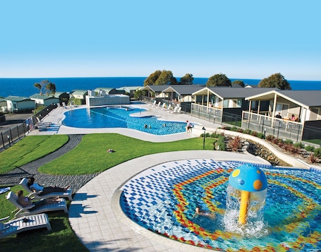 Outdoor pool, sun loungers