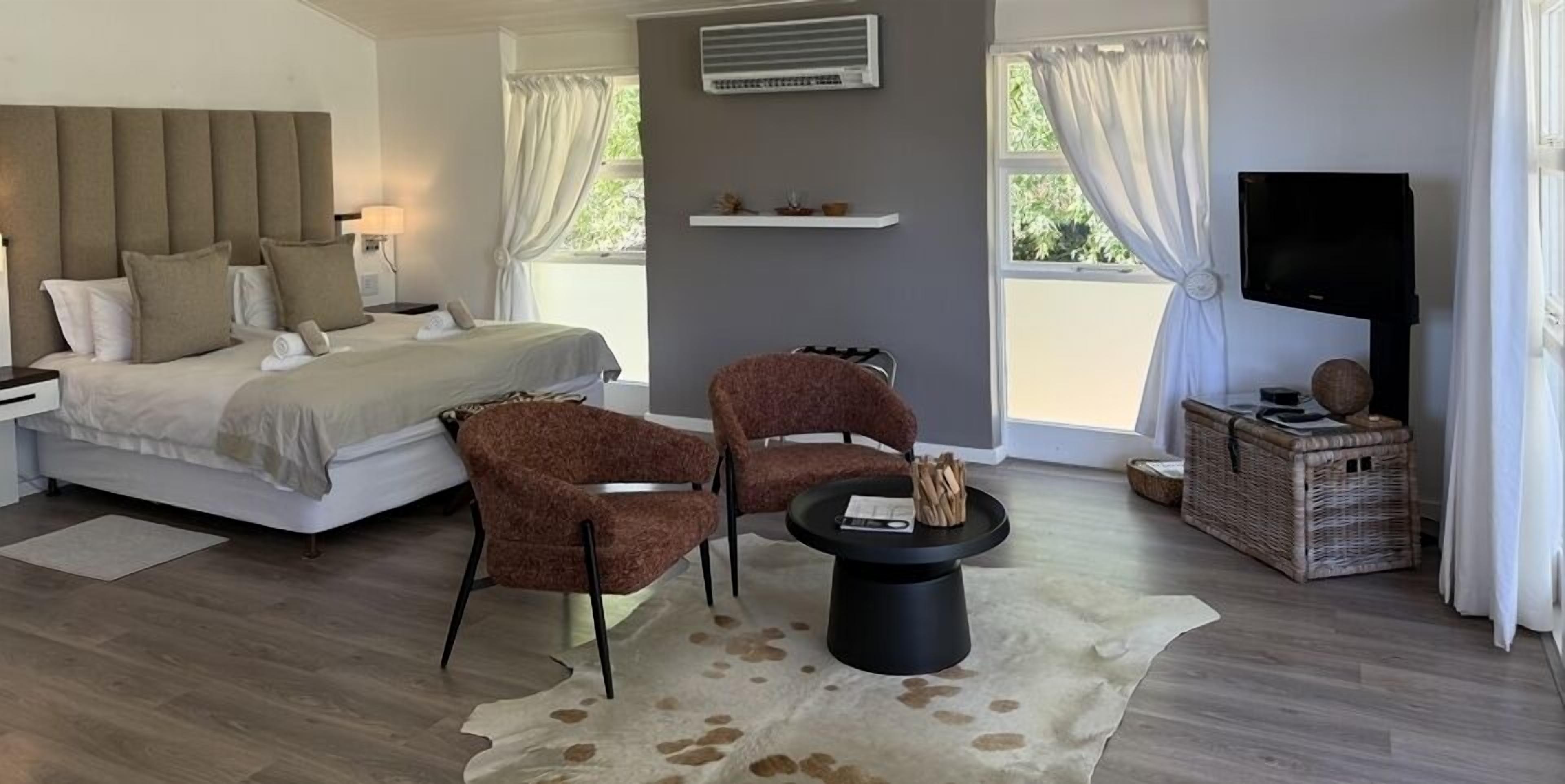 Junior Suite, 1 Bedroom, Mountain View (Buffalo) | Premium bedding, pillowtop beds, in-room safe, individually decorated