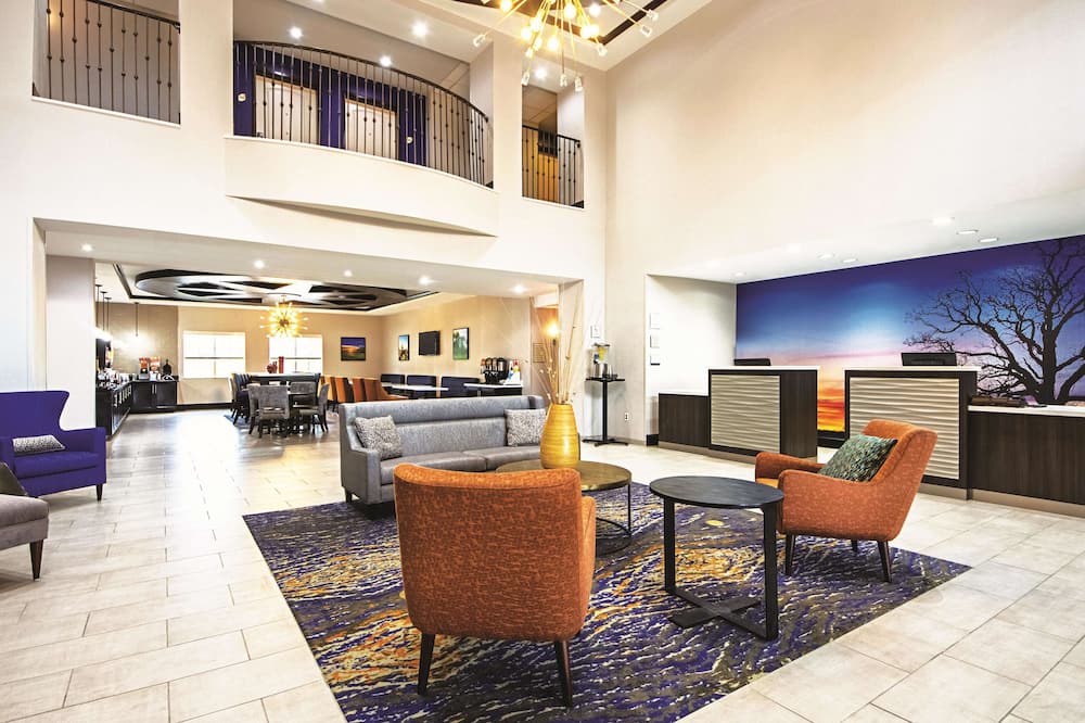 La Quinta Inn & Suites by Wyndham McKinney